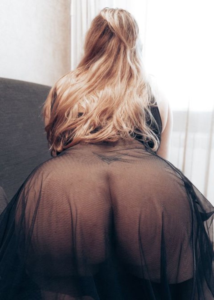 Индивидуалка Алёна фото № 2 в городе Каневская